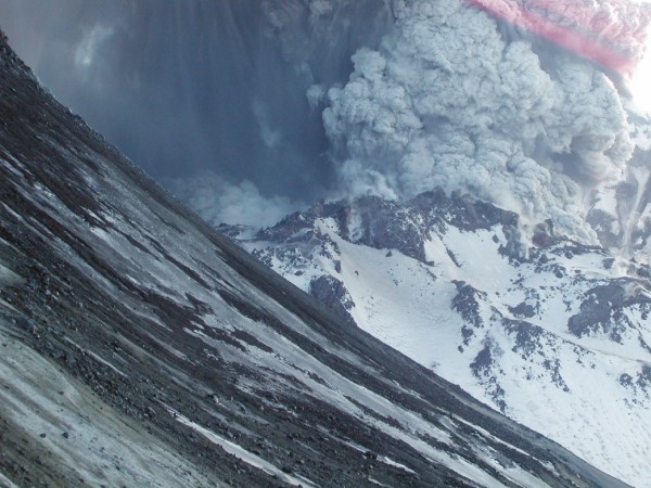 Mount St. Helens explosion of March 8, 2005, from Sugar Bowl DomeCam