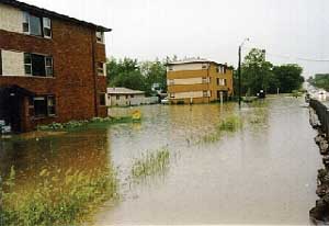 Picture of flooding in Hickory Hills, Illinois.