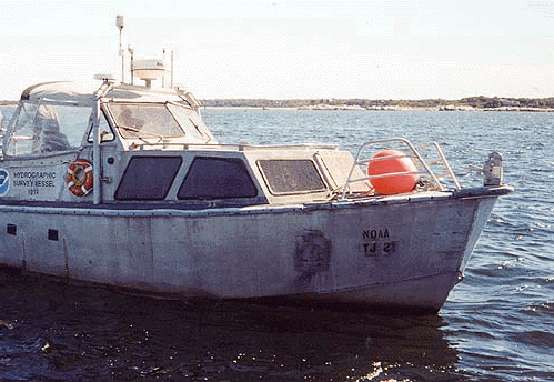 Figure 3. Starboard-side view of National Oceanic and Atmospheric Administration Launch 1014 afloat.