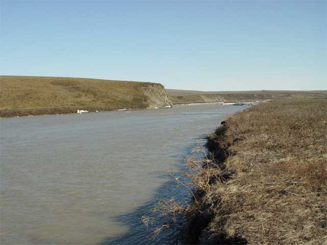 photo of upstream view of Sagavanirktok River near Pump Station 3
