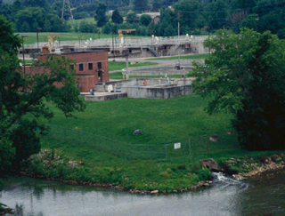 Wastewater discharges appear to account for most of the total phosphorus in Upper Tennessee River Basin streams.