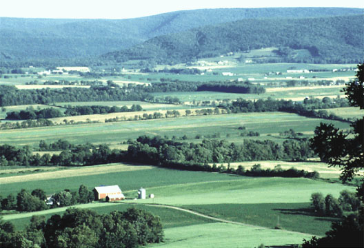 Photo of Pennsylvania countryside.