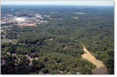 Photo showing plume of sediment-laden runoff near Annapolis, MD.