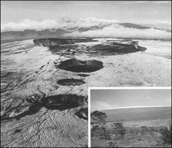 Summit caldera and pit 
craters on Mauna Loa, Hawaii
