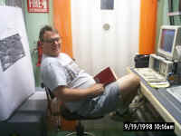 barry2.jpg (147033 bytes)