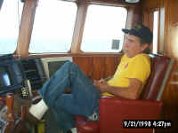 julhelm.jpg (158477 bytes)