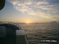 sunrise.jpg (147283 bytes)