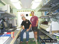 tom_bill.jpg (212538 bytes)