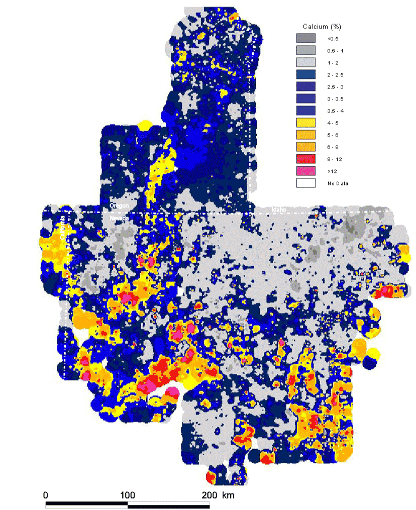 map, spatial distribution of the elemental concentration of calcium, analyzed via the ICP-40 method, with the Mesozoic cratonal margin and the approximate extent of Tertiary volcanic cover shown