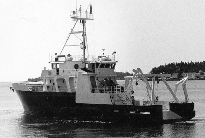 Photo showing a port-side view of the Research Vessel  Cape Hatteras off the Maine coast.