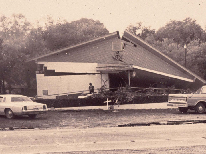 NWS 26 - August 1-4, 1978 - Medina River at Bandera - Masonic Lodge 