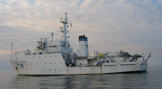 Figure 4. A photograph of research vessel Thomas Jefferson.