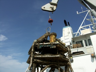 Thumbail image for Figure 36, ADCP and tripod fouling