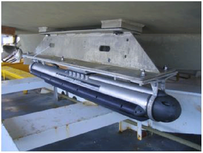 Figure 6. Photograph of the sidescan-sonar system used in the survey.