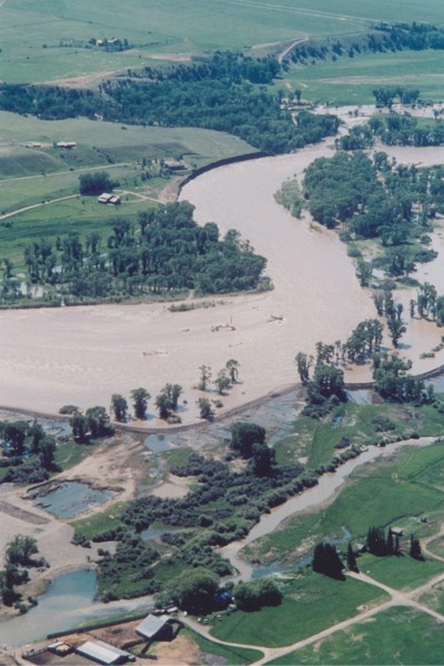 Flooding on the upper Yellowstone River, Montana, June 1997