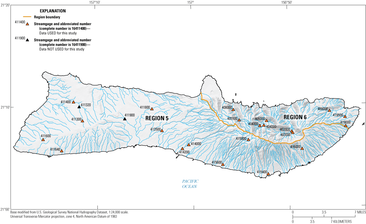 Map showing streamgages with at least 10 years of usable peak-flow data, Molokaʻi,
                     State of Hawaiʻi, 1911–2020.