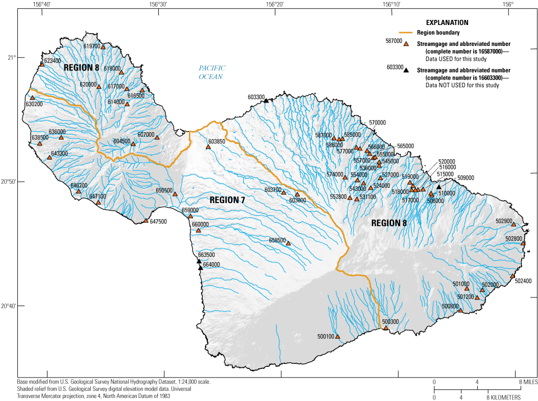 Map showing streamgages with at least 10 years of usable peak-flow data, Maui, State
                     of Hawaiʻi, 1911–2020.