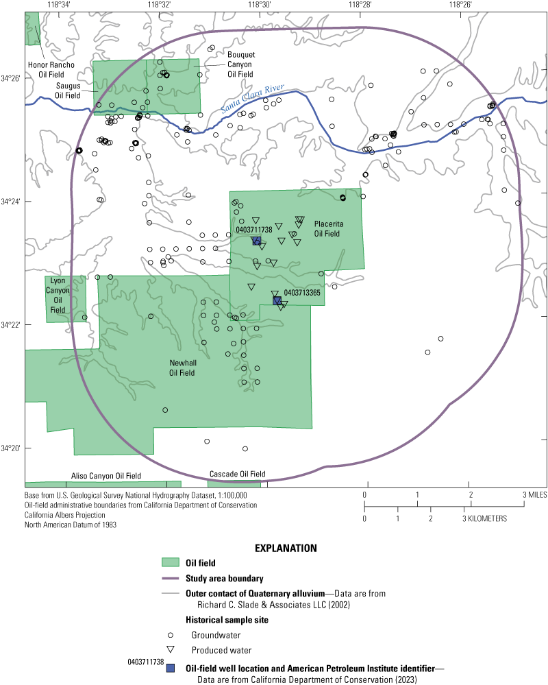 Groundwater samples are primarily within the alluvial boundary; produced-water samples
                           are in the central and western areas of the oil field