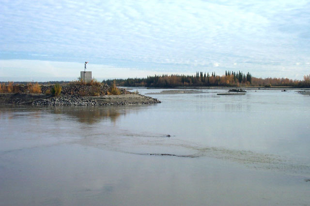 photo of the upstream view on the Tanana River at Fairbanks